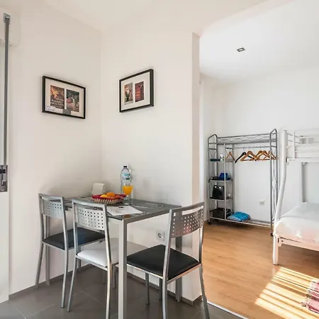 A Francos Balcony * بورتو